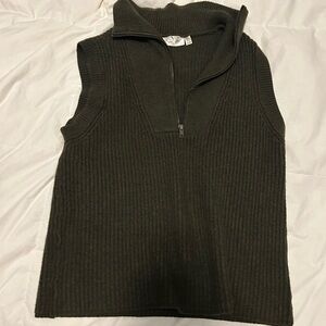 Sweater Vest
